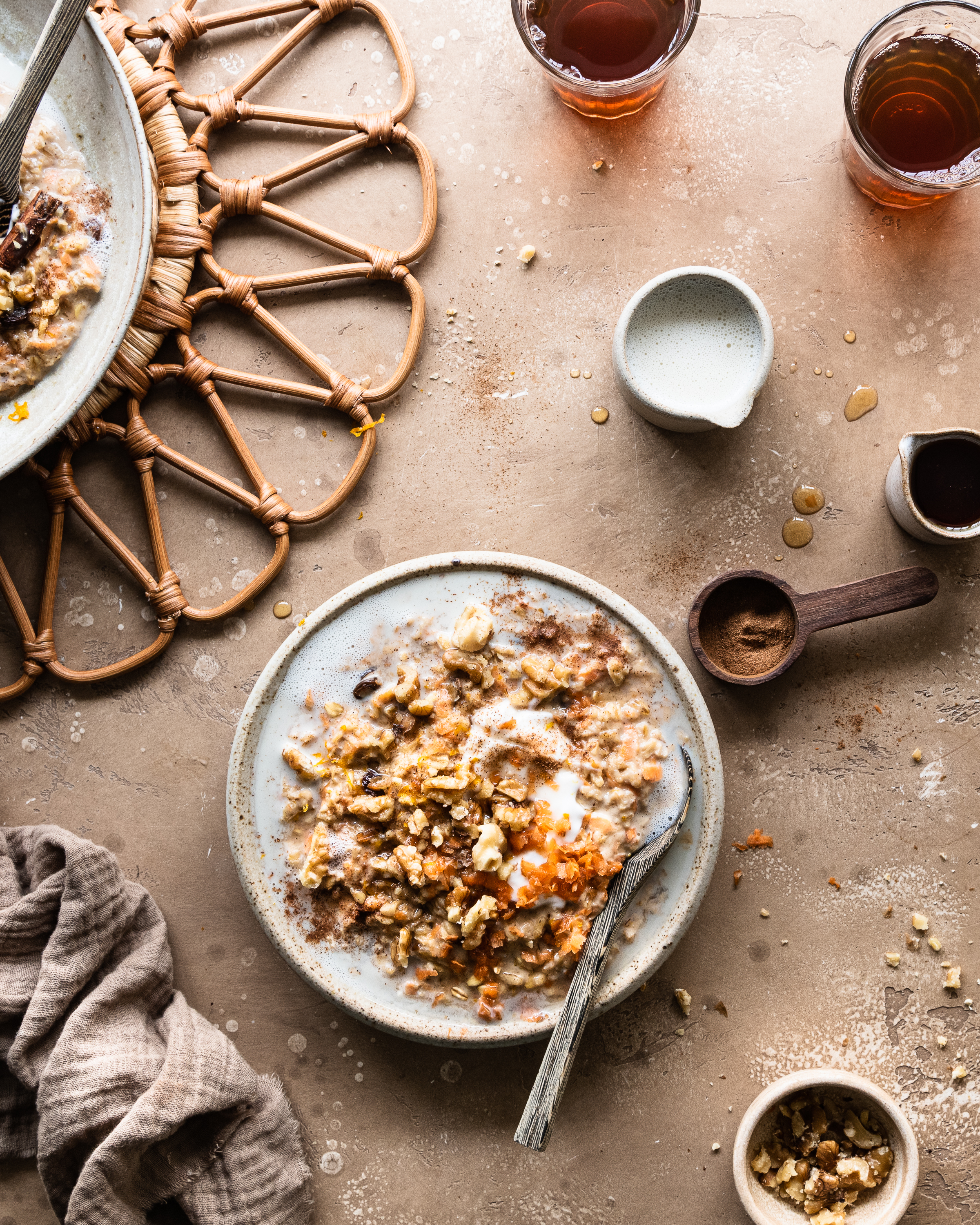 Carrot Cake Oatmeal - Detoxinista