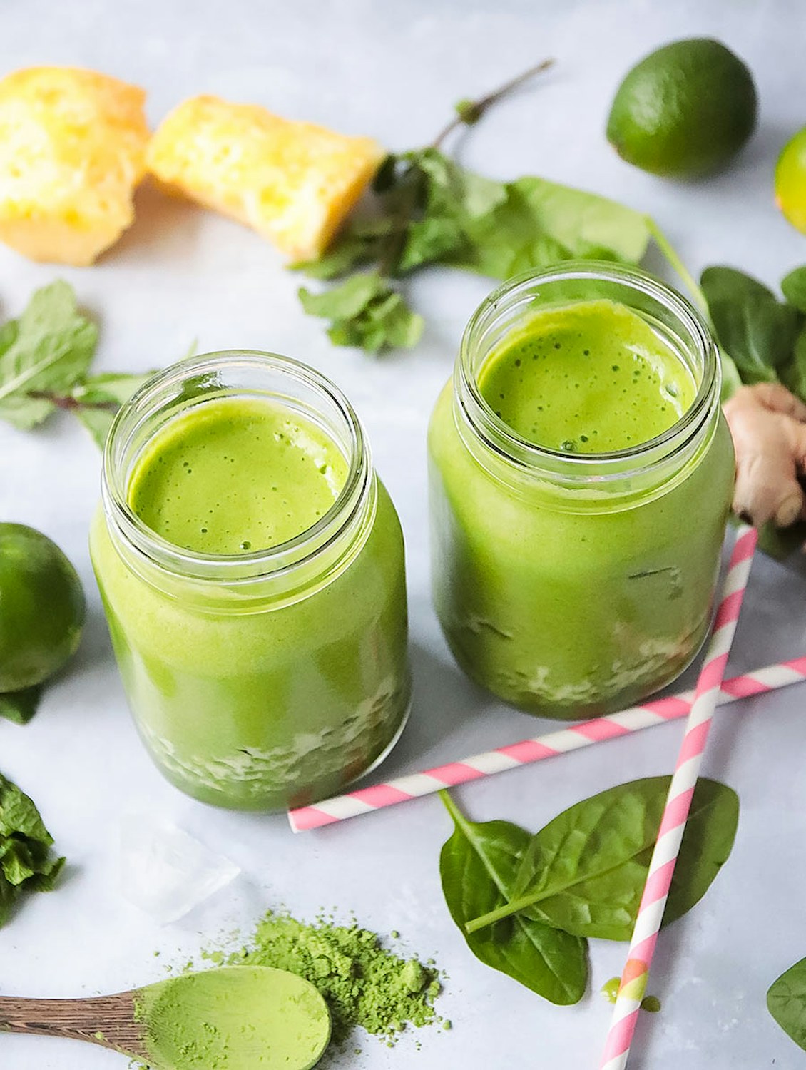 Gloriously Glowing Green Smoothie